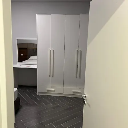 Arh Apartment Golem (Tirana)