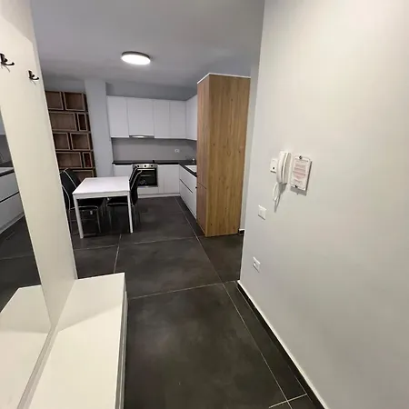 Apartment Arh *