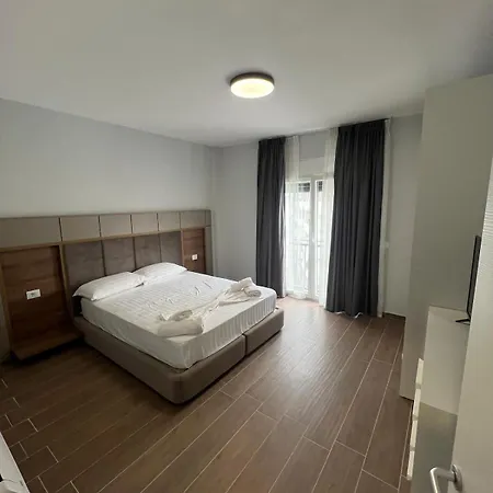 Arh Apartment Golem (Tirana)