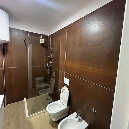Arh Apartment *